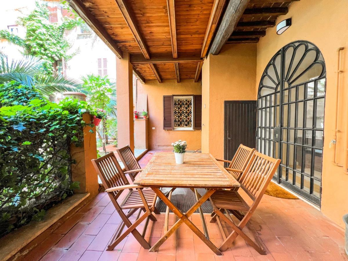 Luxury House & Secret Garden - Strategic Location, 100M To Metro B Apartment Rome Bagian luar foto